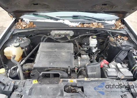 2011 Mercury Mariner Premier z USA, uszkodzony, nr VIN 4M2CN9HG5BKJ05347